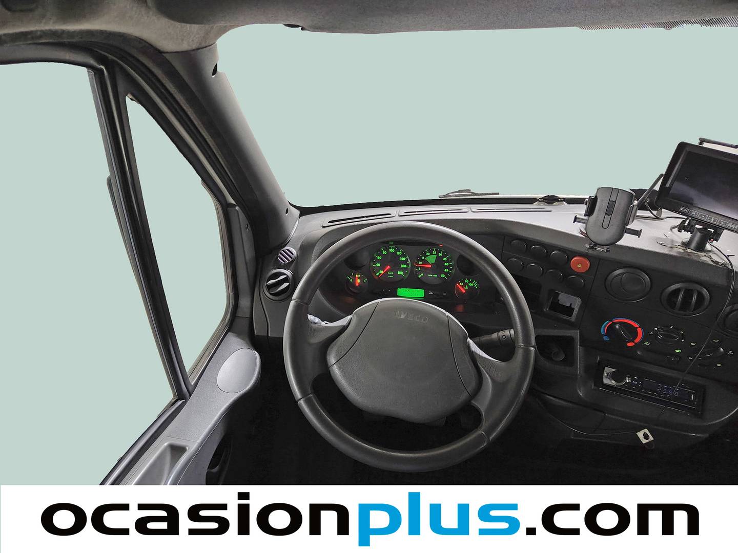 Foto Iveco Daily Iveco Daily Furgon 35 S 11 3300/2100 RS (105 CV)