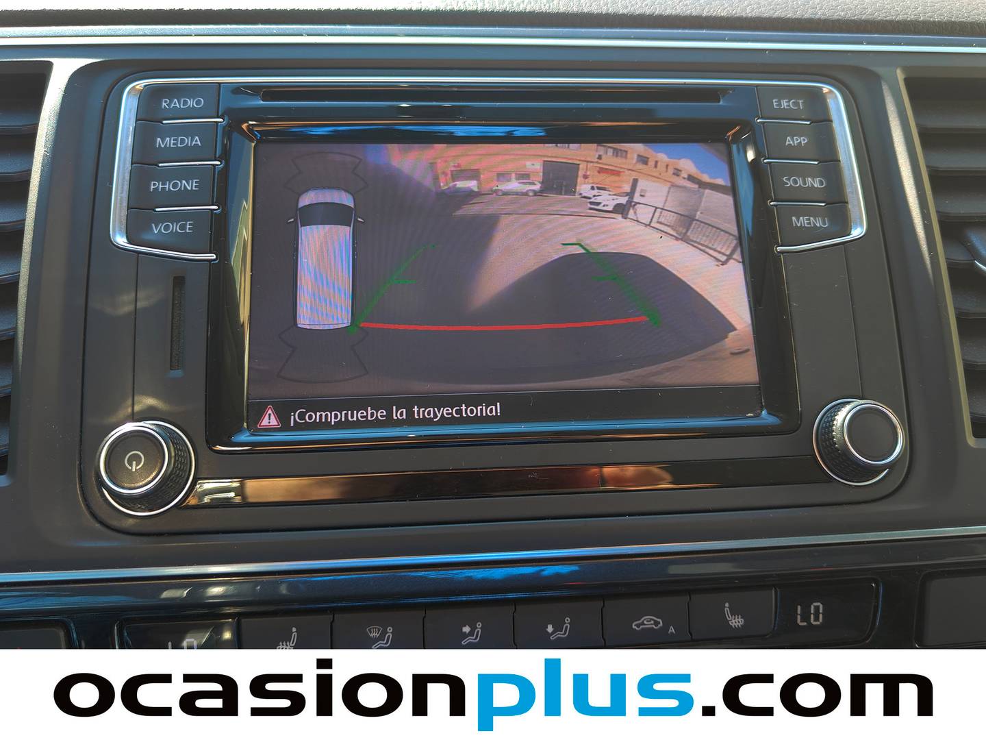 Accesorios del Volkswagen Multivan Volkswagen Multivan Premium Batalla Corta 2.0 TDI BMT (150 CV) DSG 7 Plazas