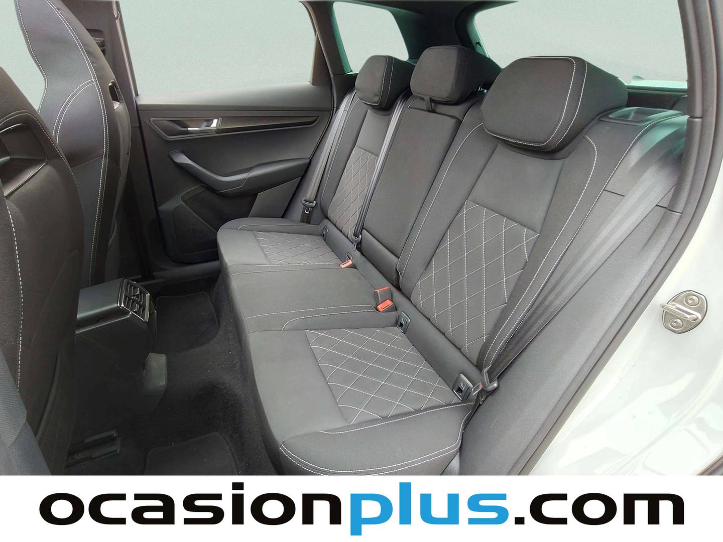 Foto asientos traseros Skoda Karoq Skoda Karoq 1.5 TSI ACT Sportline (150 CV)
