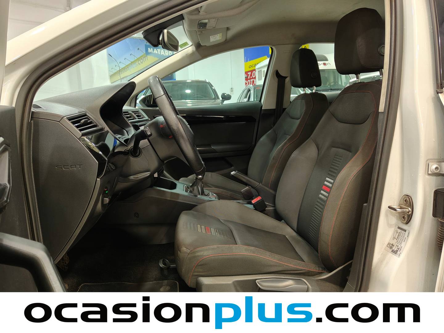 Foto asientos delanteros Seat Ibiza Seat Ibiza 1.0 TGI GNC S&S FR Eco Plus (90 CV)