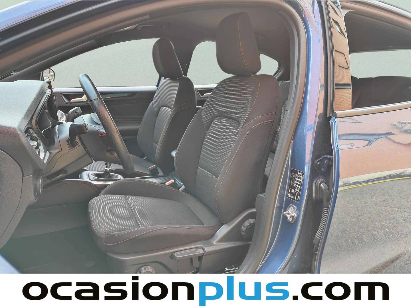 Foto asientos delanteros Ford Focus Ford Focus 1.0 Ecoboost MHEV ST-Line (125 CV)