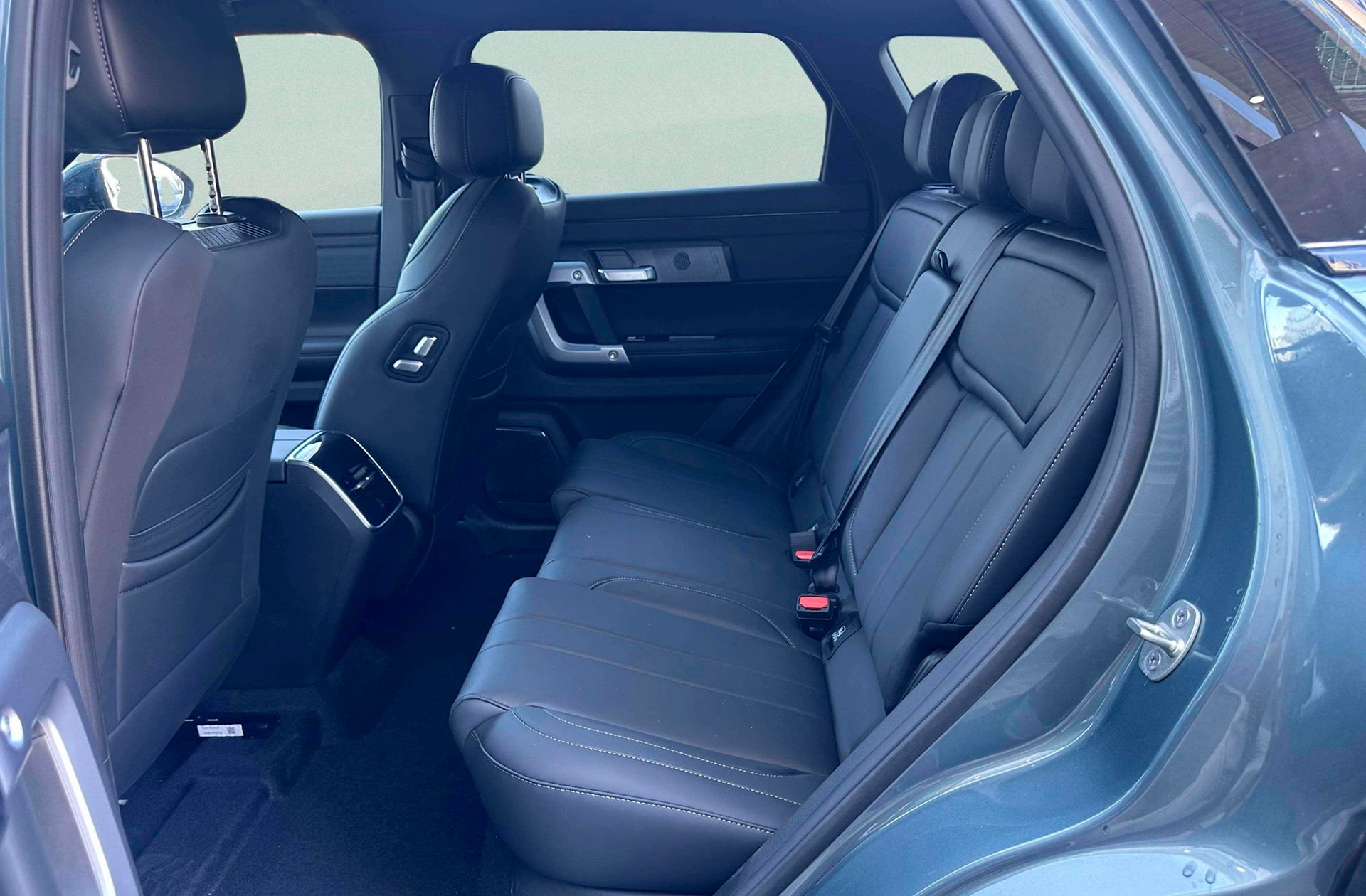 Jaecoo 7 1.5 T-GDi PHEV +1DHT Select FWD - foto 12