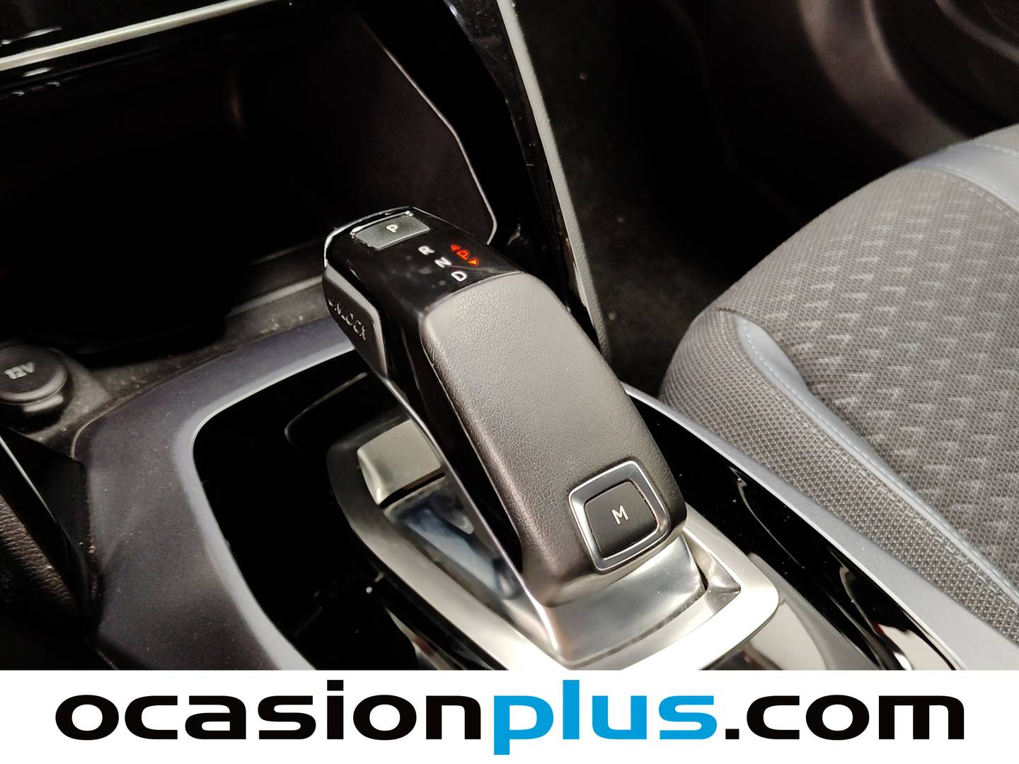 Peugeot 2008 Peugeot 2008 BlueHDi 130 S&S Allure EAT8 (130 CV) de segunda mano