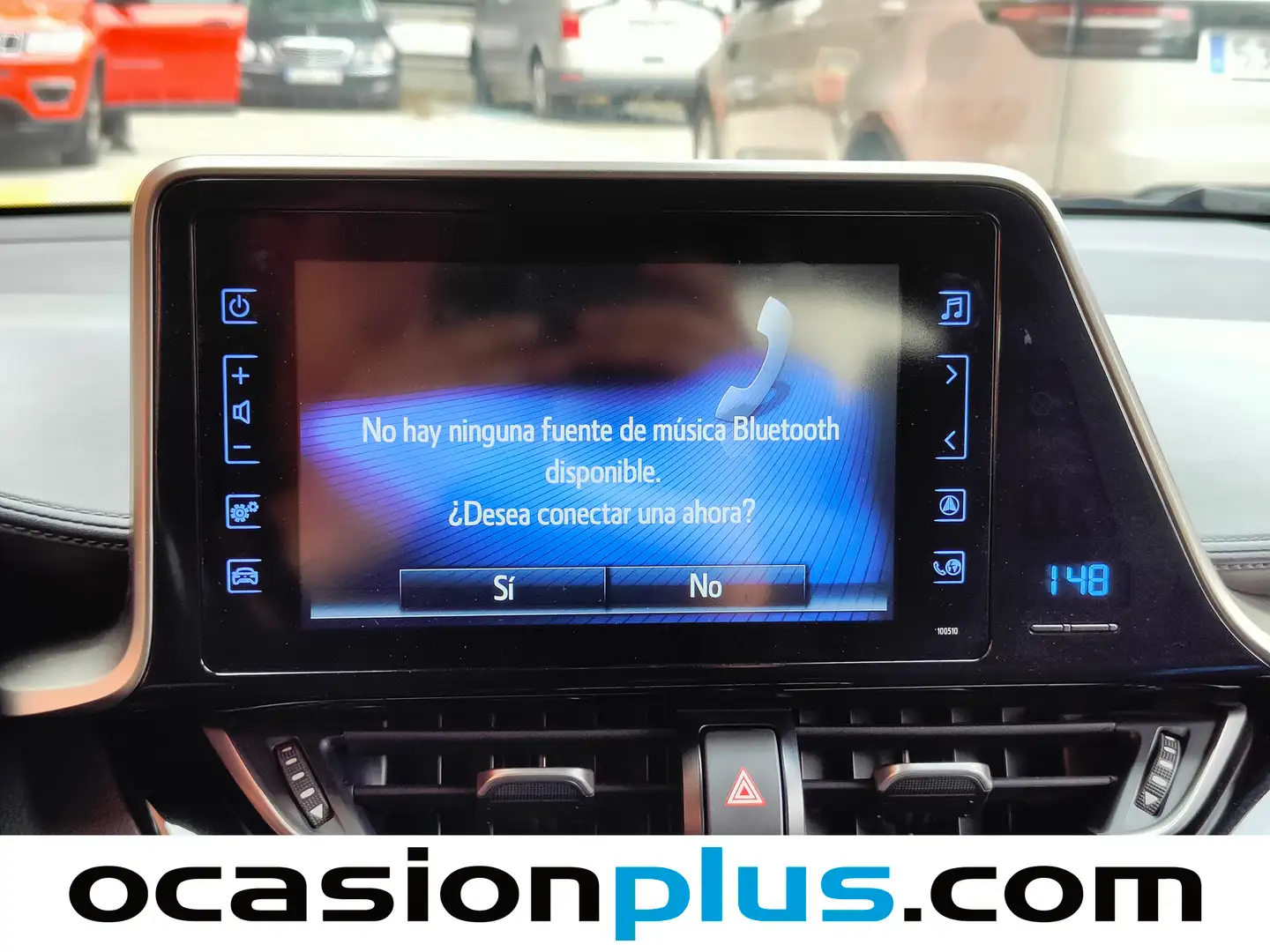 Foto Toyota C-HR Toyota C-HR 1.8 125H Advance (122 CV)