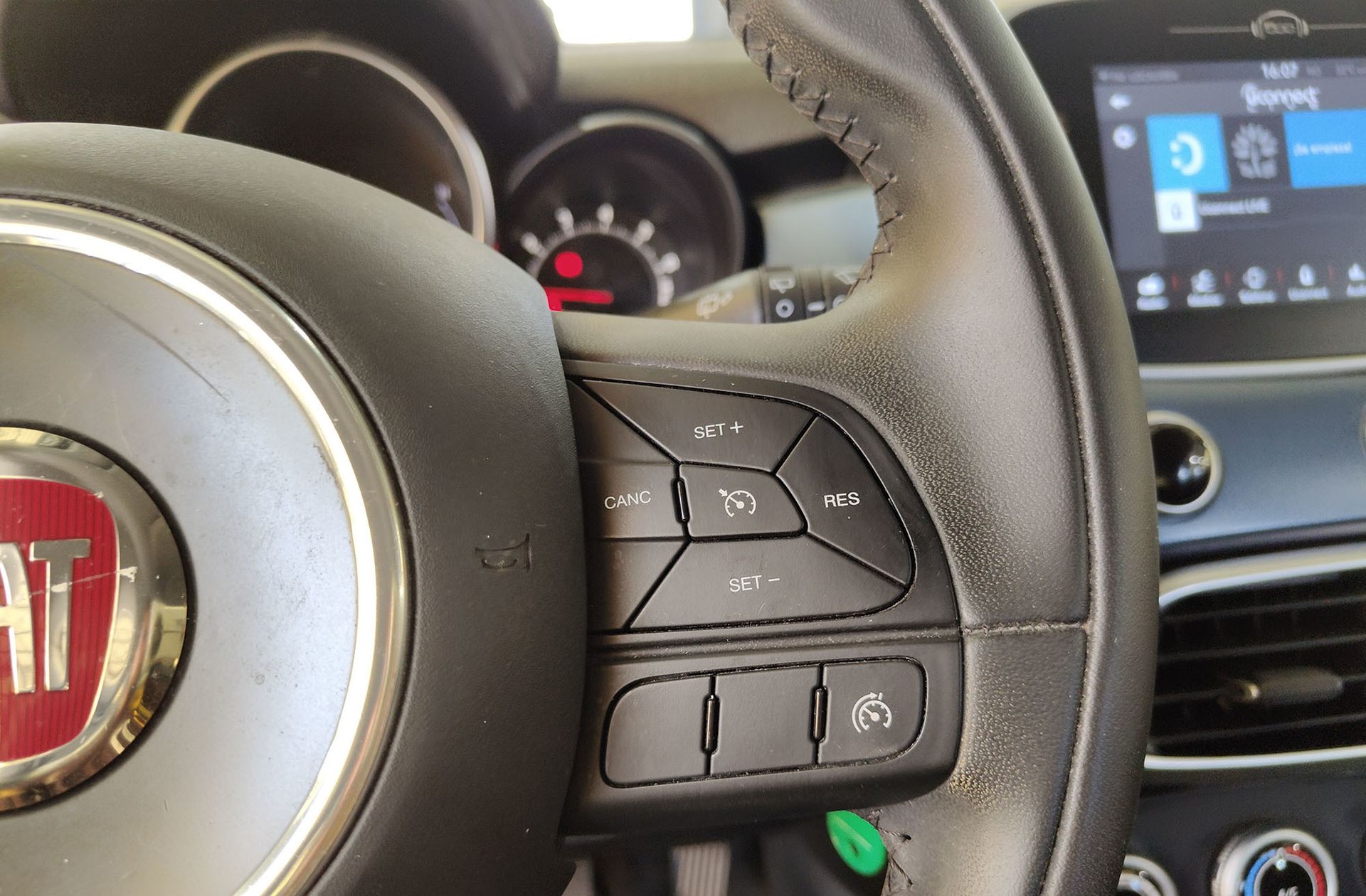 Fiat 500X 1.6 E-Torq Mirror 4x2 - foto 26