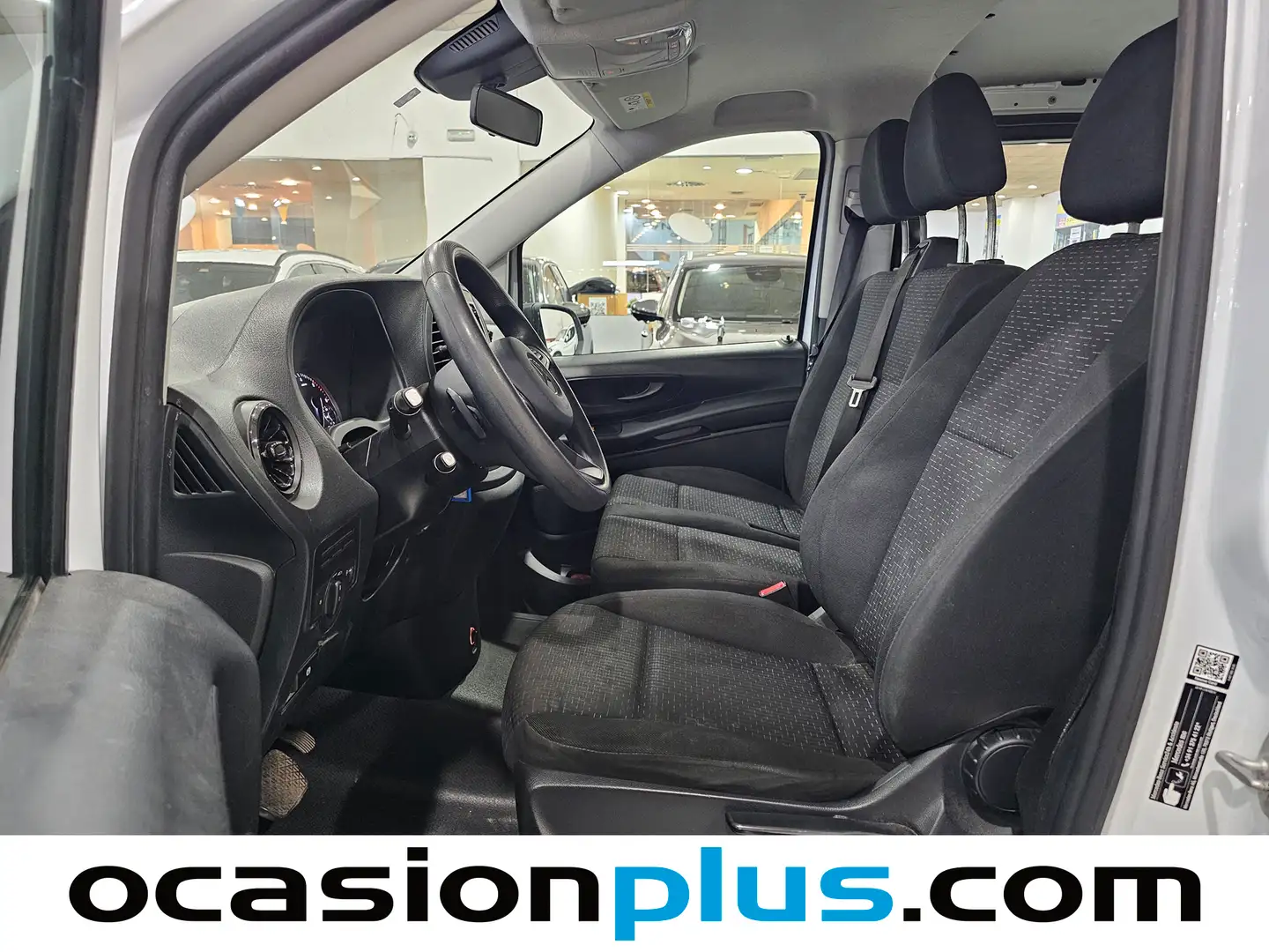 Foto Mercedes Vito Mercedes-Benz Vito 114 CDI Tourer Pro Larga AT (136 CV) 9 PLAZAS