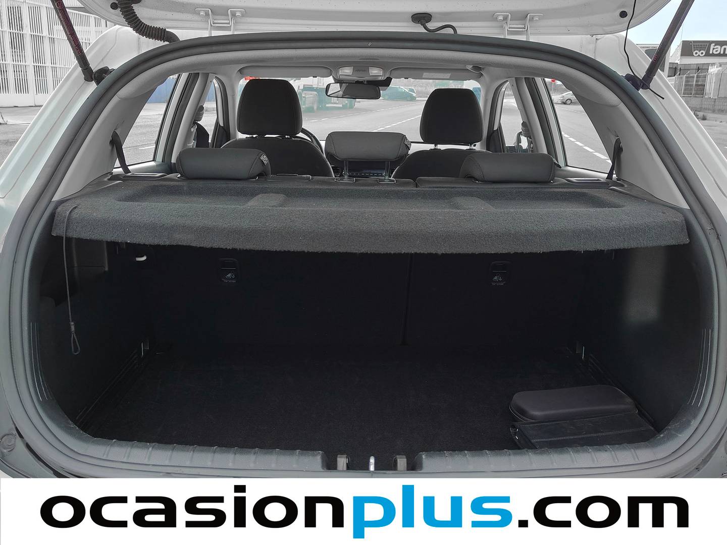 Fotos maletero KIA Stonic KIA Stonic 1.0 T-GDi Drive  DCT (100 CV)