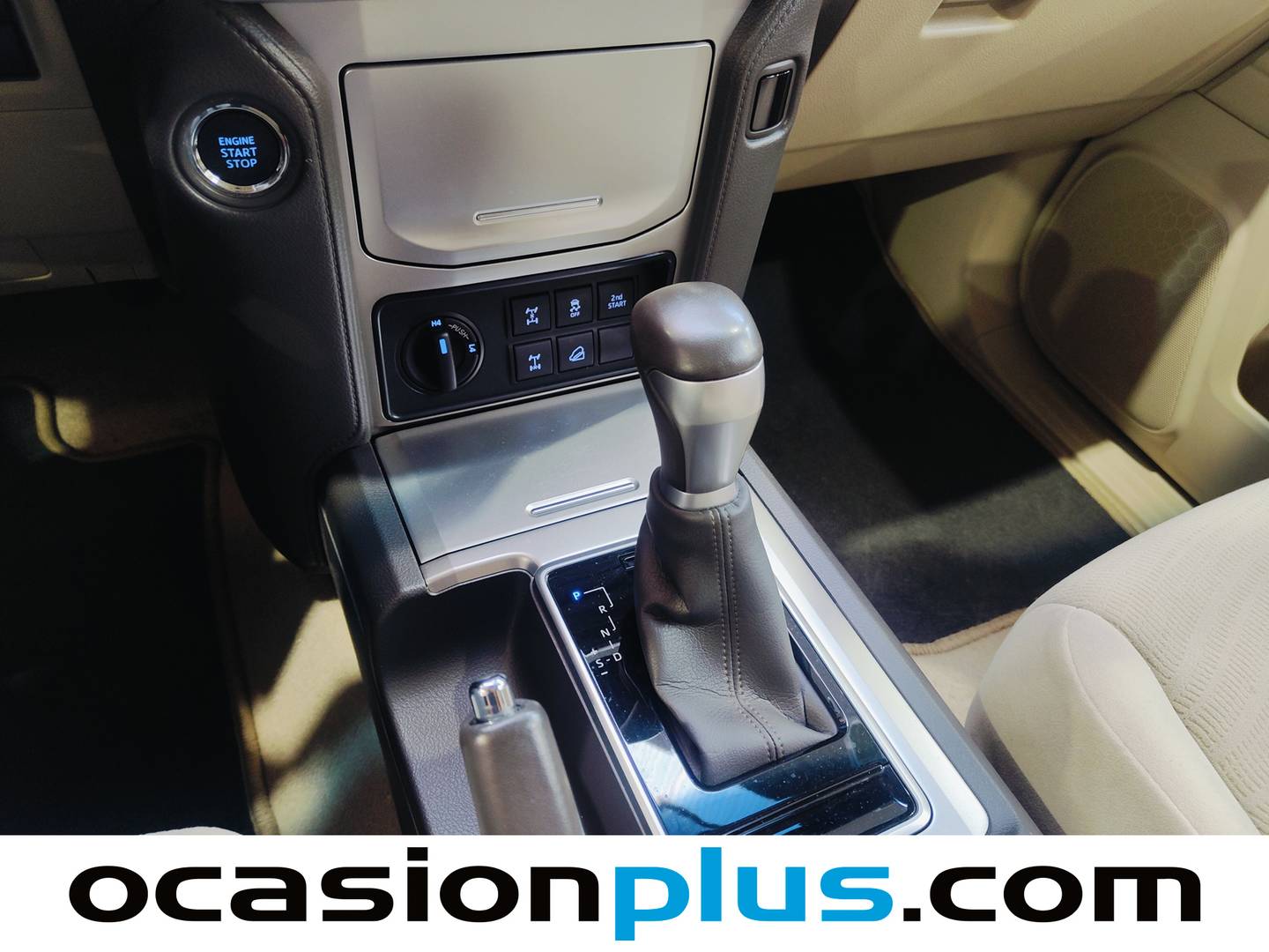 Toyota Land Cruiser Toyota Land Cruiser 2.8 D-4D VX Auto (204 CV) 7 PLAZAS de segunda mano