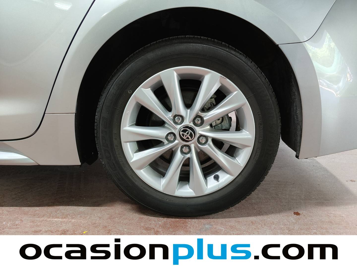 Toyota Corolla Toyota Corolla 140H Active Plus Touring Sport (140 CV) seminuevo