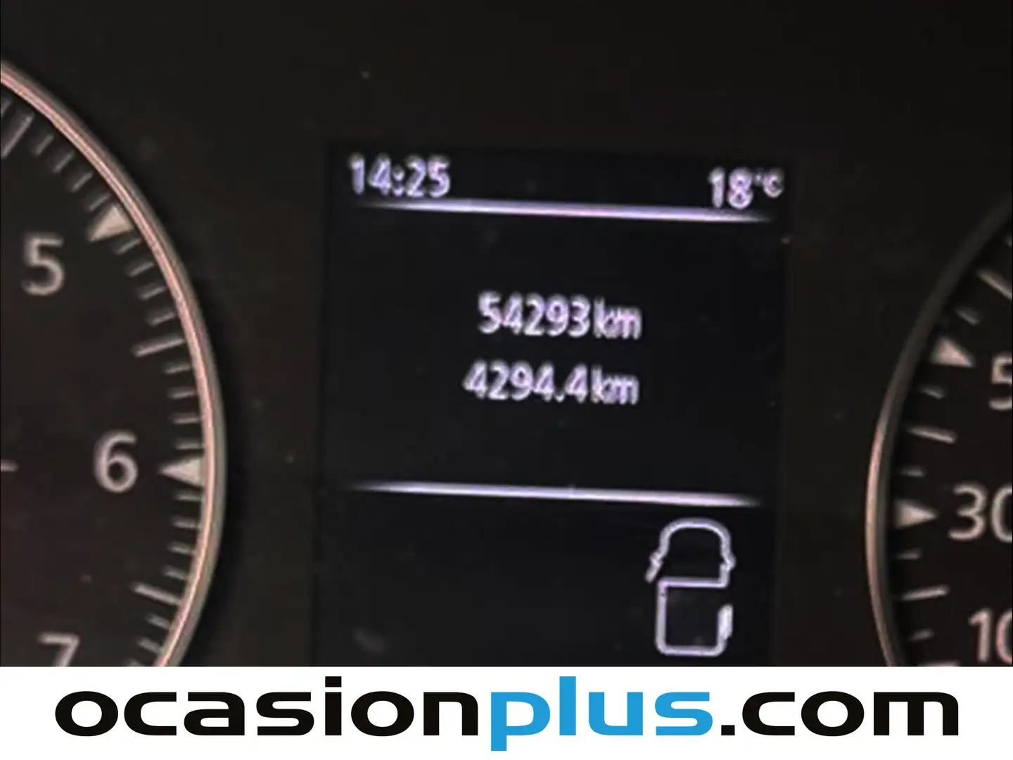 Foto Nissan Interstar Nissan Interstar Furgon 2.3 dCi Comfort L2H2 3,5T FWD (135 CV)