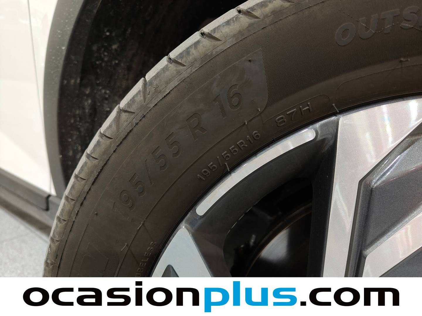 Hyundai Bayon Hyundai Bayon 1.0 TGDI 48V Maxx DCT (100 CV) de segunda mano