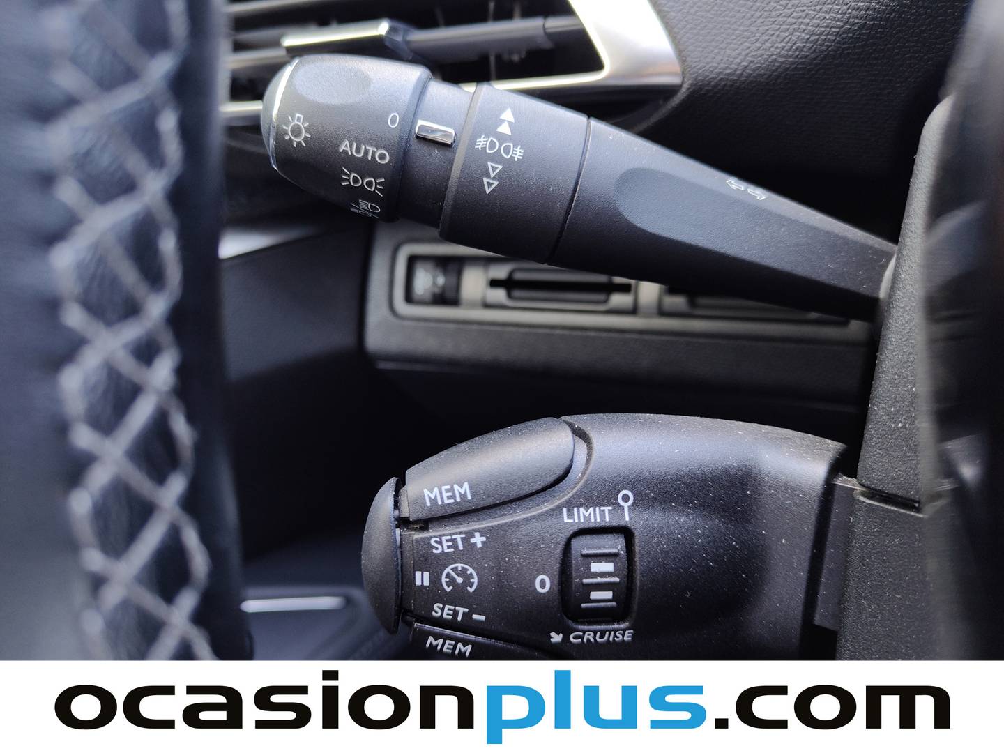 Paquetes del Peugeot 5008 Peugeot 5008 PureTech 130 S&S Allure (130 CV) 7 Plazas