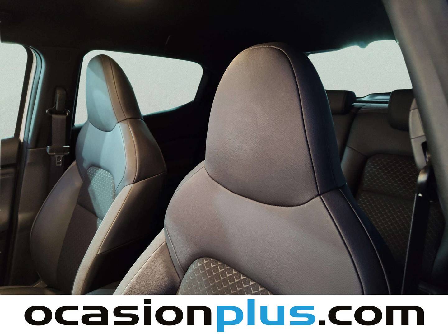 Foto Nissan JUKE Nissan Juke DIG-T N-Connecta 4x2 DCT (114 CV)