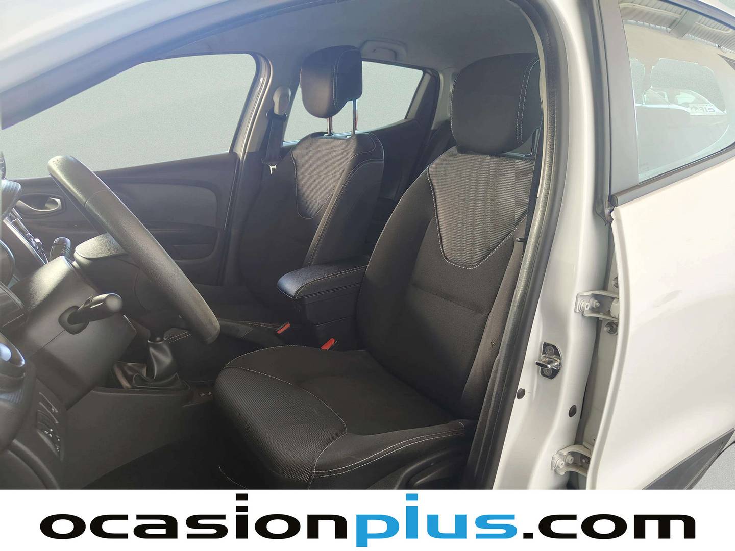 Foto asientos delanteros Renault Clio Renault Clio Life Energy dCi (75 CV)