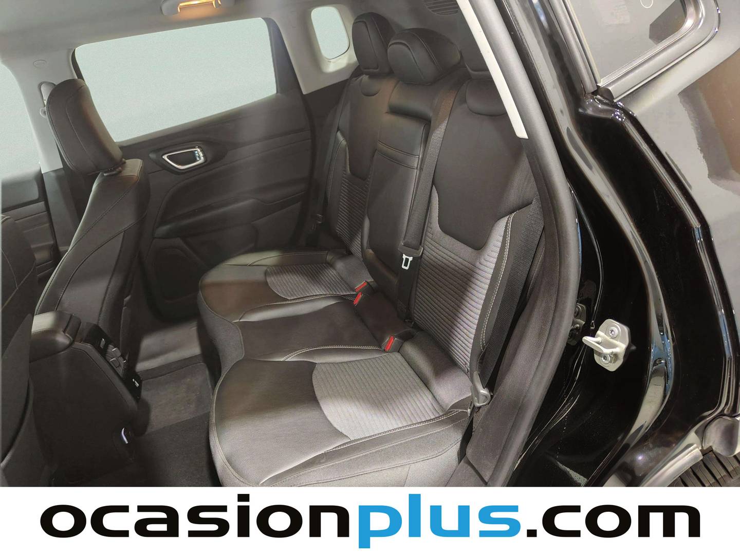 Foto asientos traseros Jeep Compass Jeep Compass 1.5 MHEV Limited DCT (130 CV)