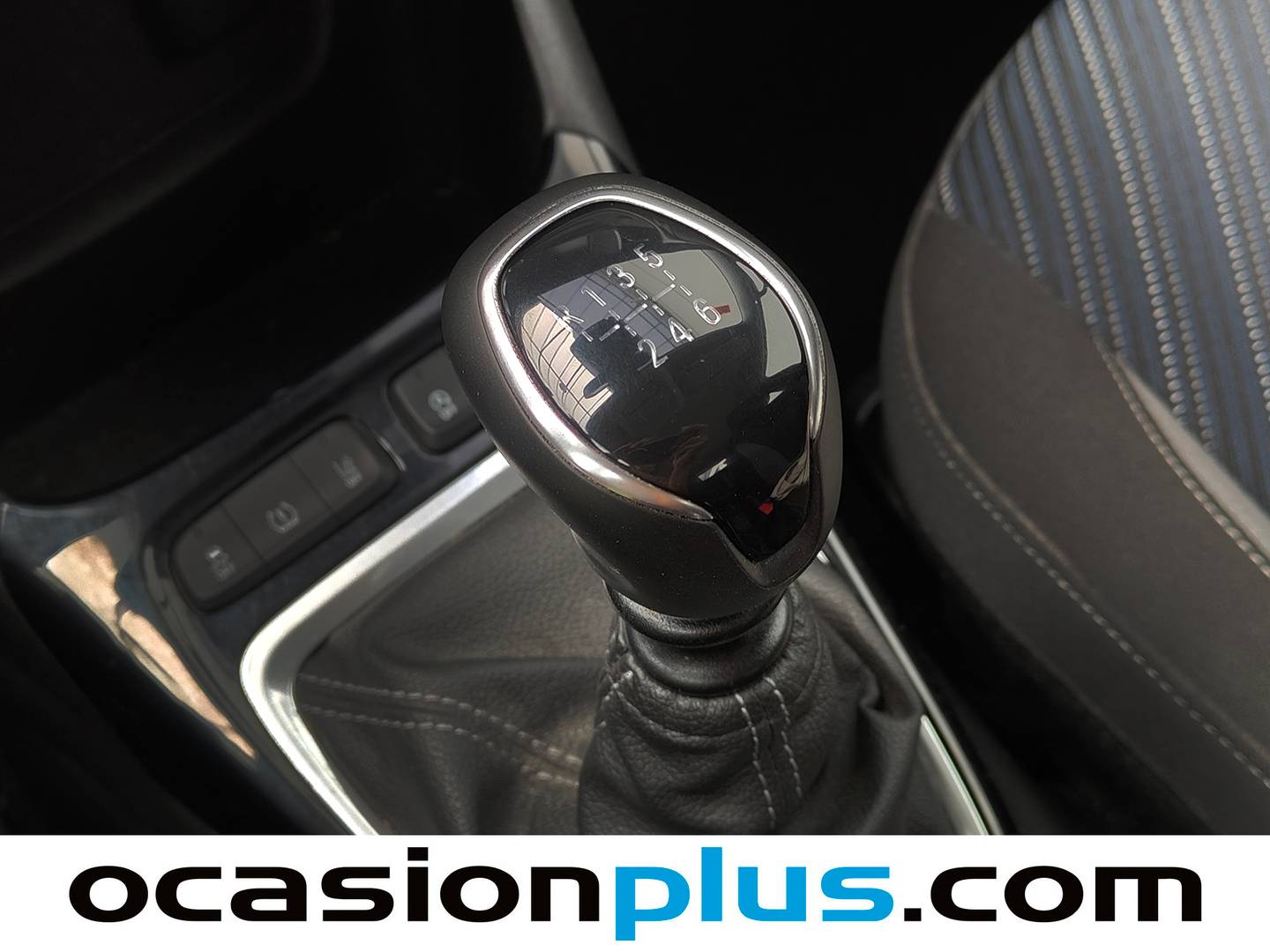 Opel Crossland X Opel Crossland X 1.2 S&S Design Line 120 Aniversario (110 CV) de segunda mano