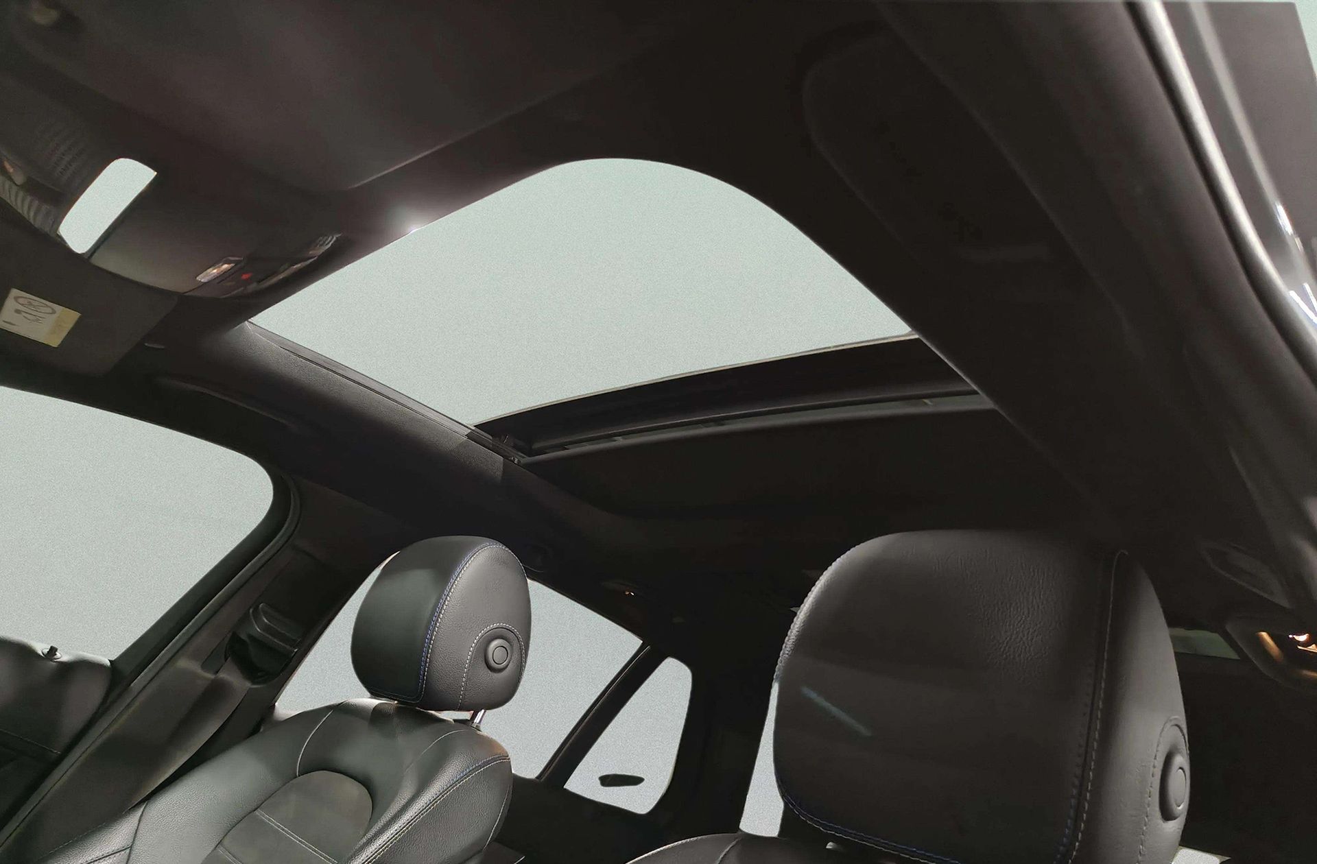 Mercedes-Benz Clase C Estate 220 d Pack AMG - foto 7
