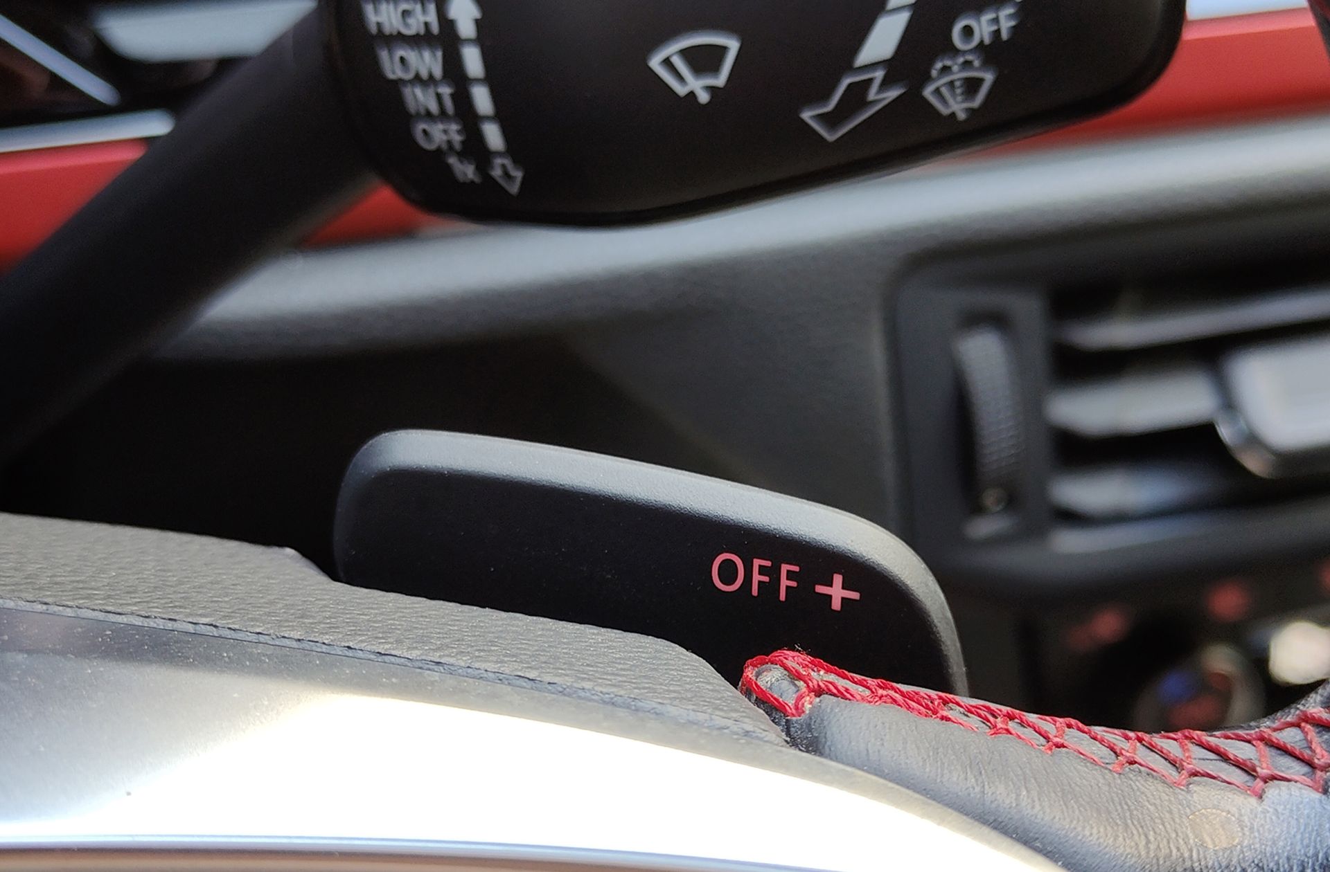Volkswagen Polo GTI 2.0 TSI DSG - foto 29