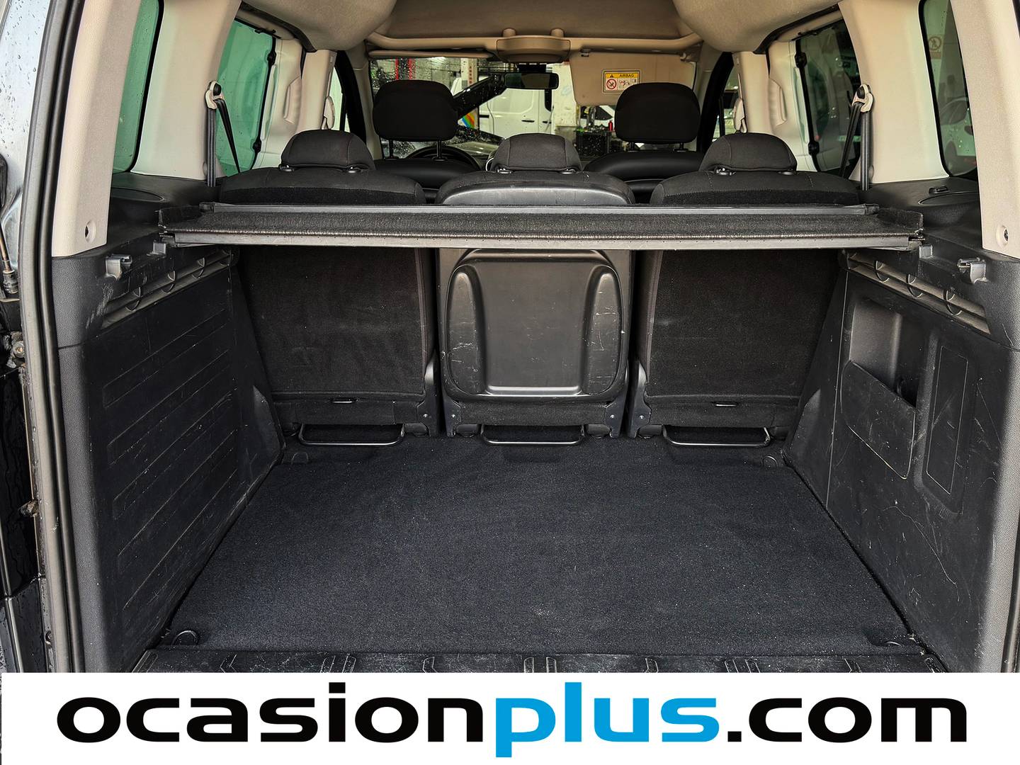 Fotos maletero Citroën Berlingo Citroën Berlingo Combi BlueHDi 100 Multispace 20 Aniversario (100 CV)