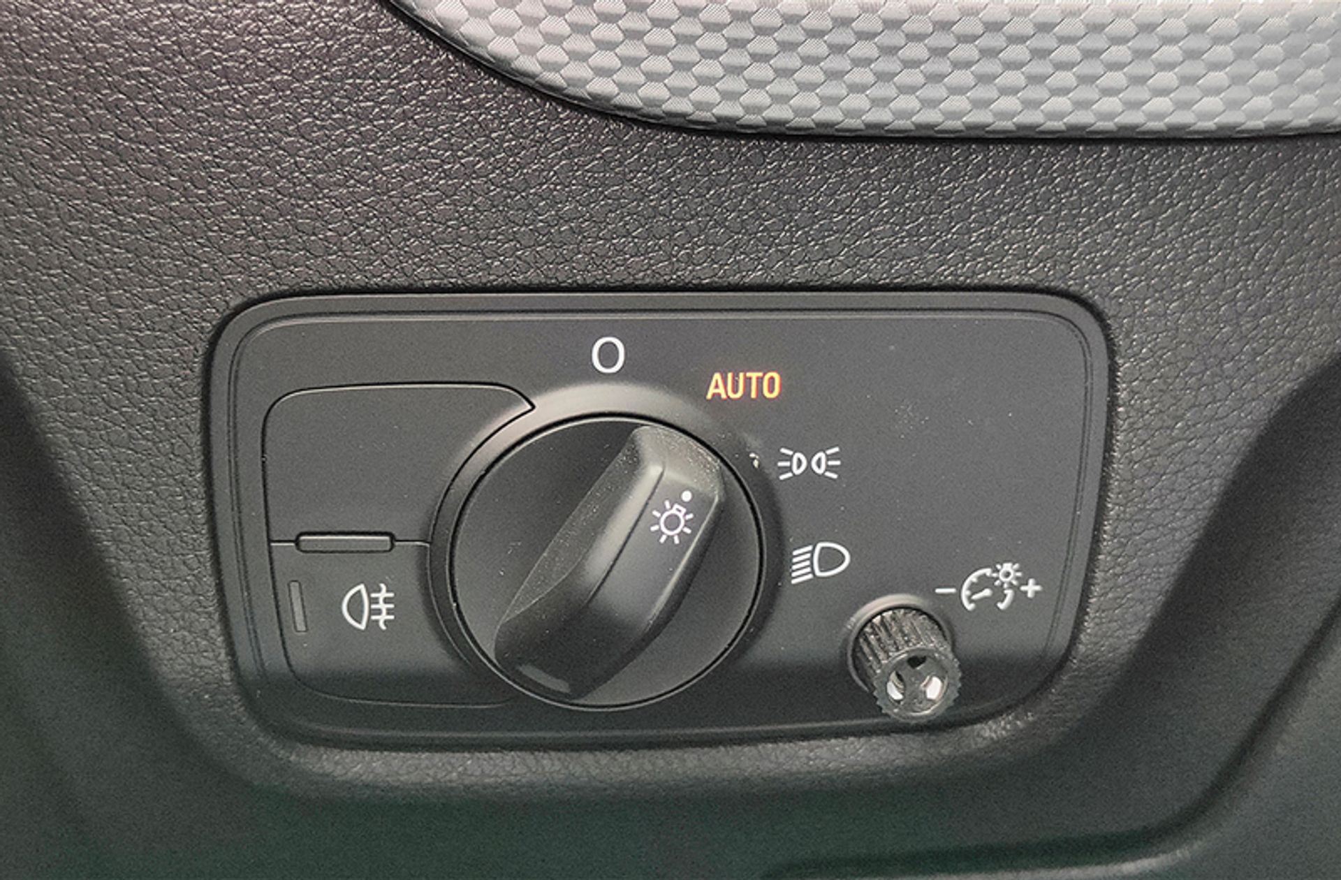 Audi Q2 Advanced 30 TDI - foto 25