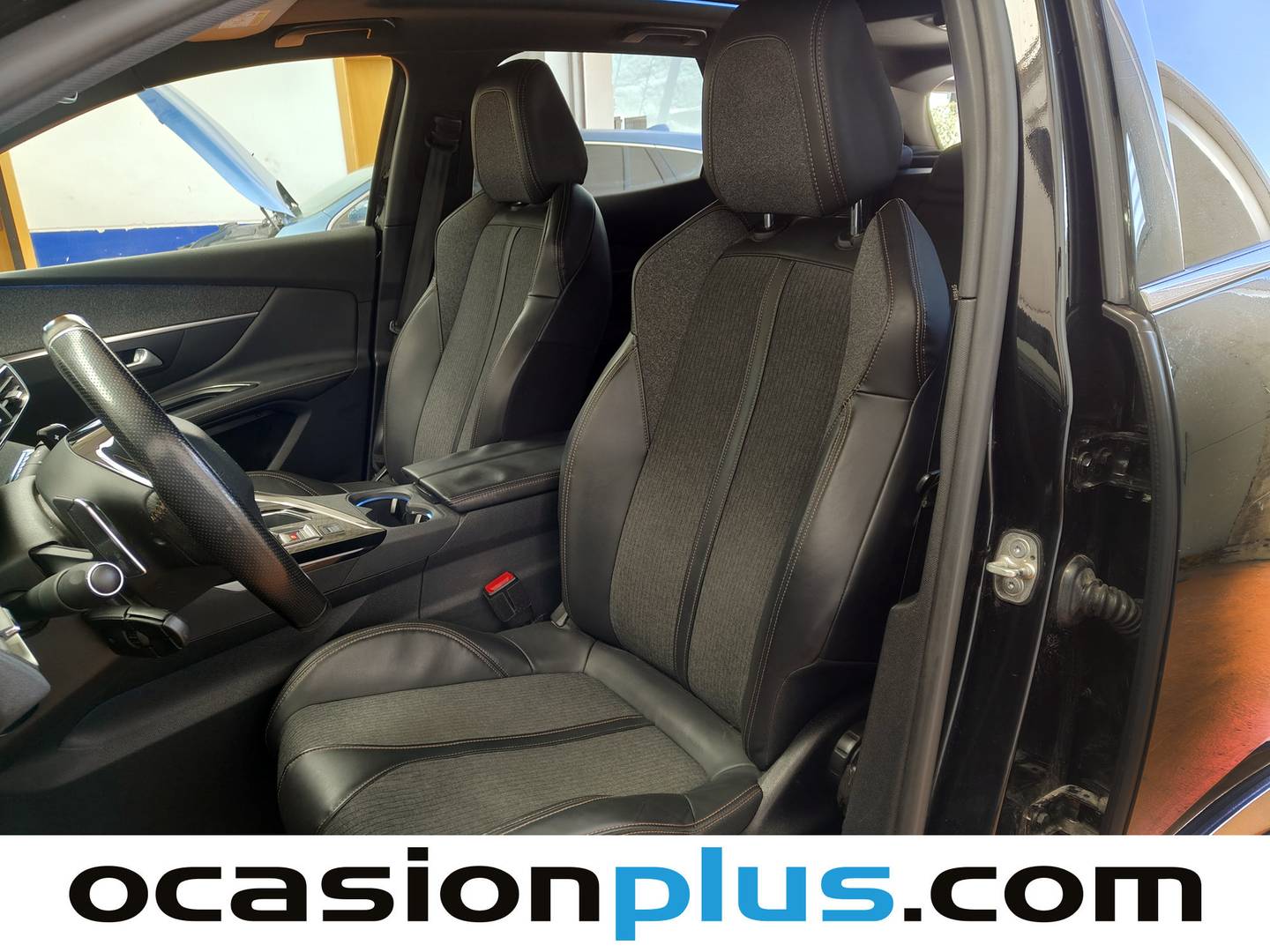 Foto asientos delanteros Peugeot 3008 Peugeot 3008 THP 165 GT Line S&S Auto (165 CV)
