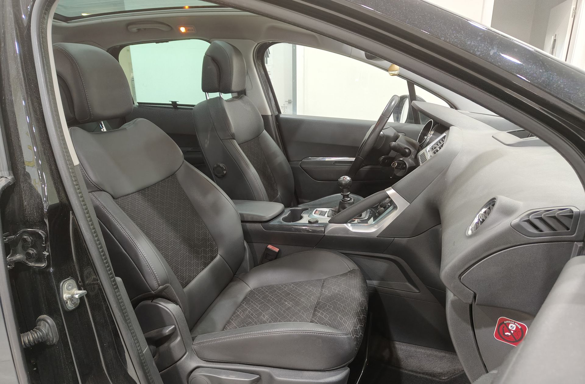 Peugeot 3008 1.2 PureTech Allure - foto 17