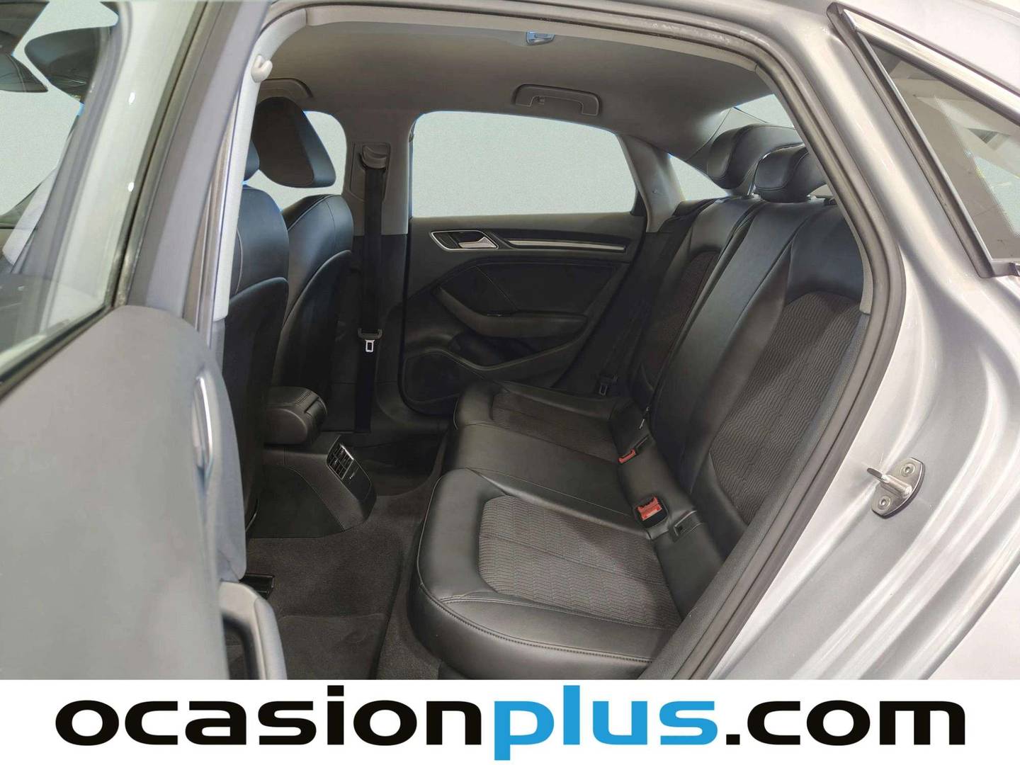 Foto asientos traseros Audi A3 Audi A3 Sedan design edition 1.6 TDI (110 CV)