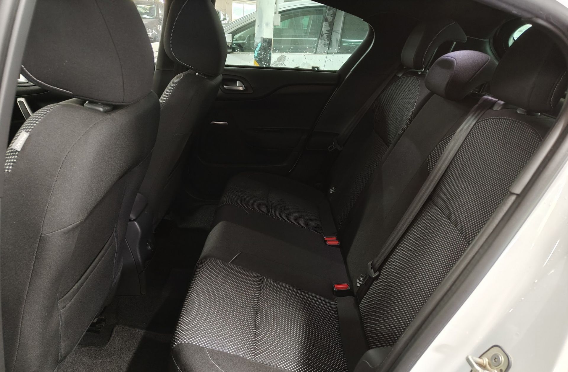DS DS 4 PureTech 130 Desire - foto 10