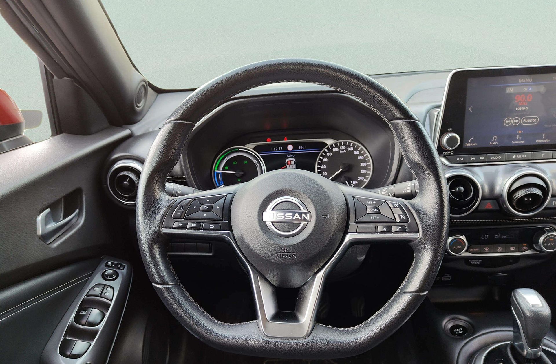 Nissan Juke 1.6 Hybrid N-Connecta - foto 7