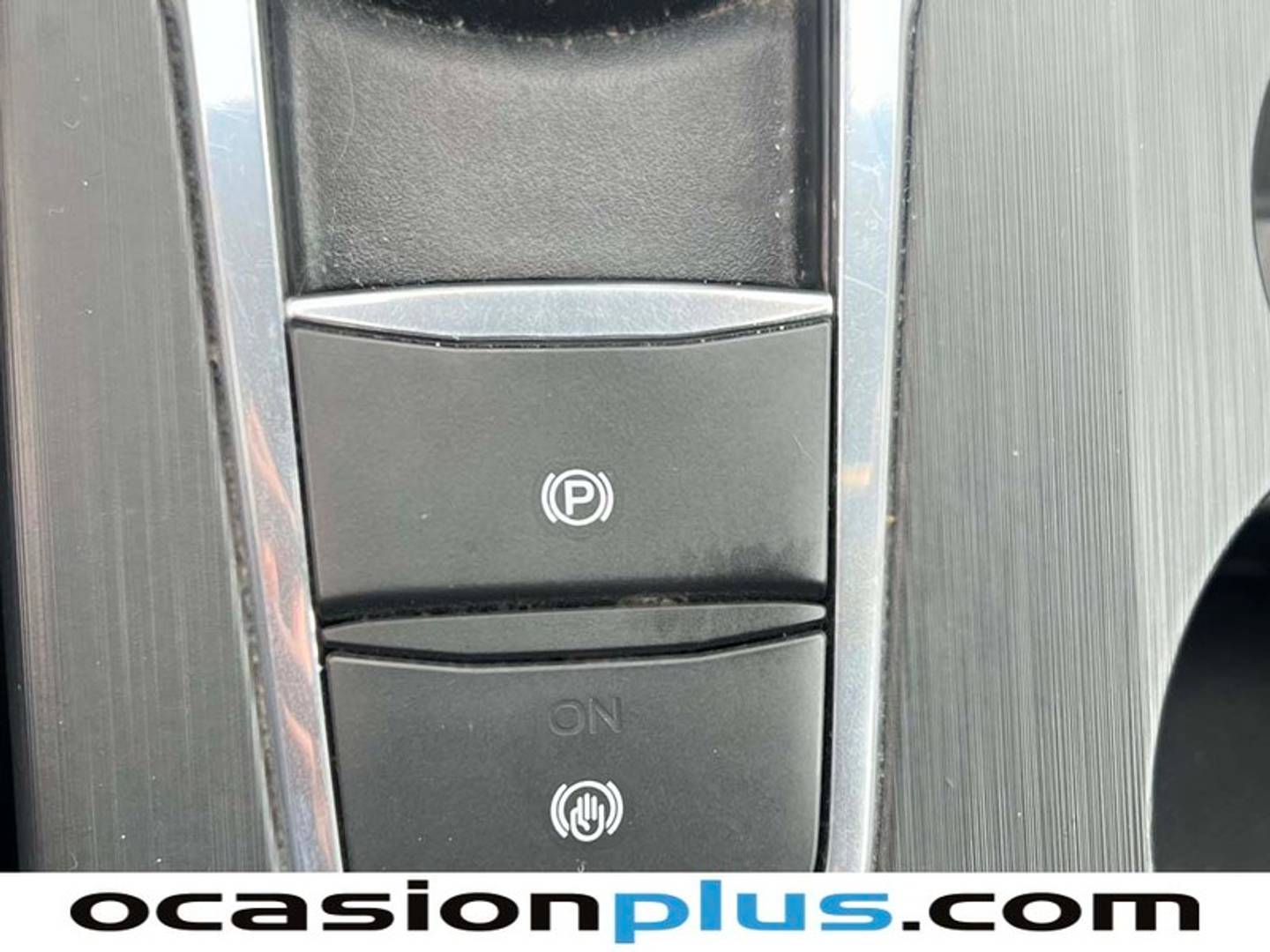 Foto Ford Kuga Ford Kuga 2.5 Duratec PHEV ST-Line Auto (225 CV)