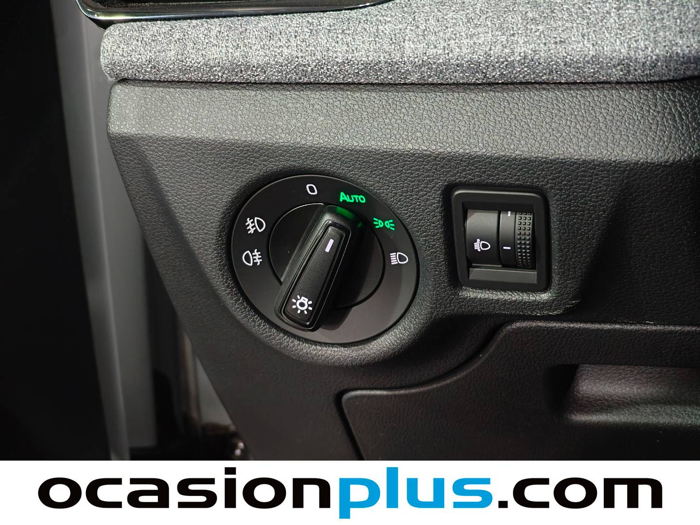 Skoda Kamiq Skoda Kamiq 1.0 TSI Selection DSG (115 CV) seminuevo