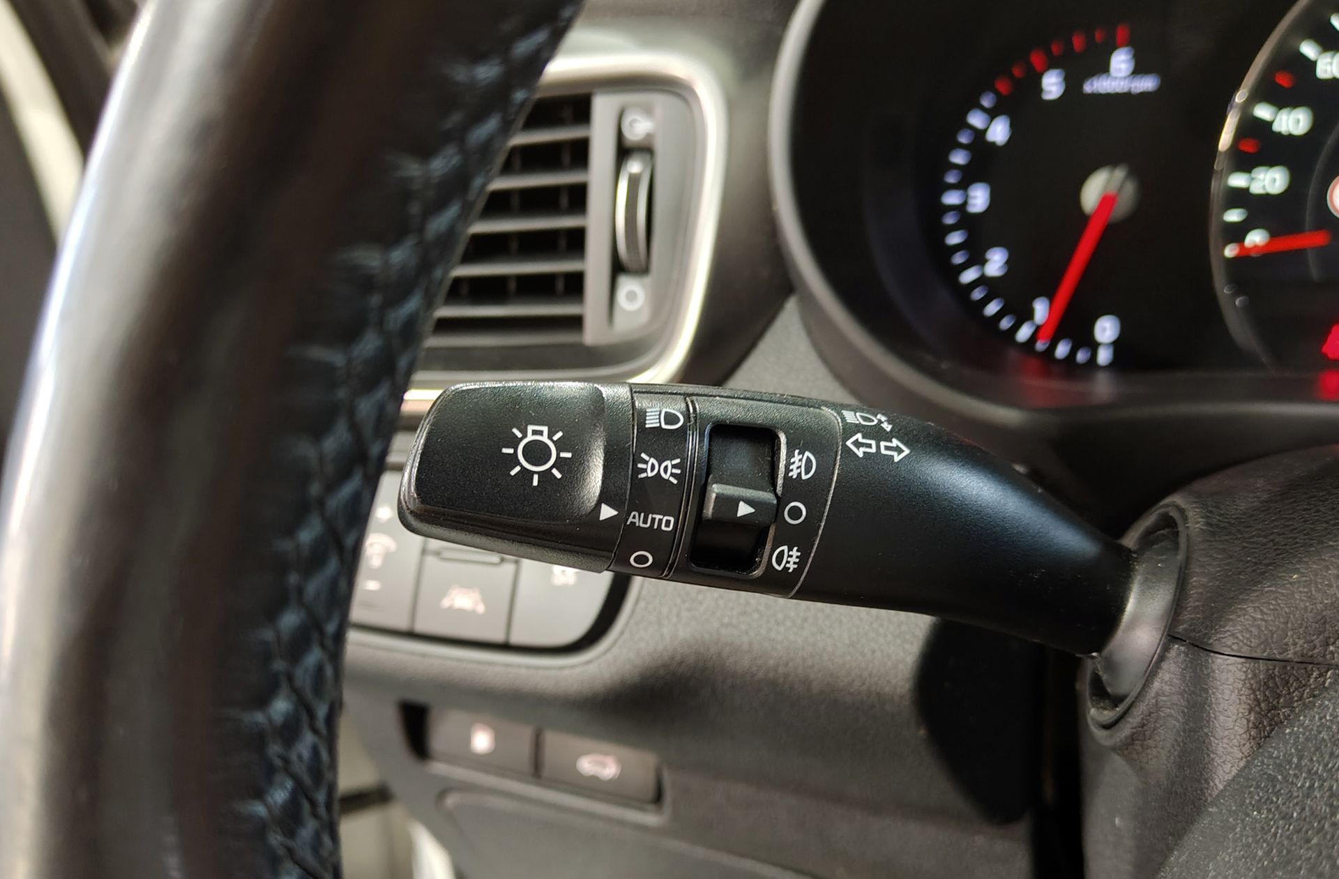 Kia Sorento 2.2 CRDi x-Tech 4x4 7 plazas - foto 32
