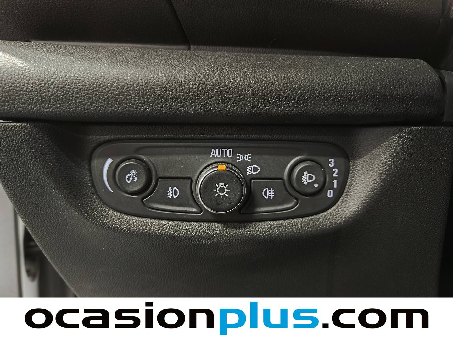 Accesorios del Opel Insignia Opel Insignia Sports Tourer 2.0 CDTI Turbo D Excellence (170 CV)