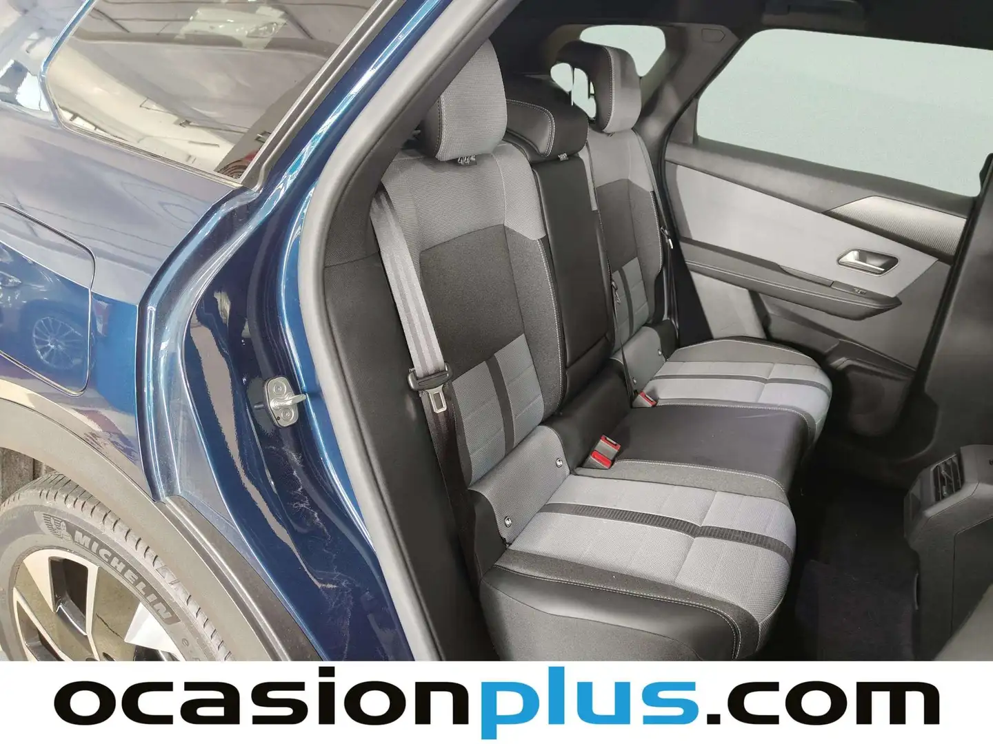 Foto Opel Grandland Opel Grandland 1.2T XHT Hybrid GS eDCT6 (136 CV)