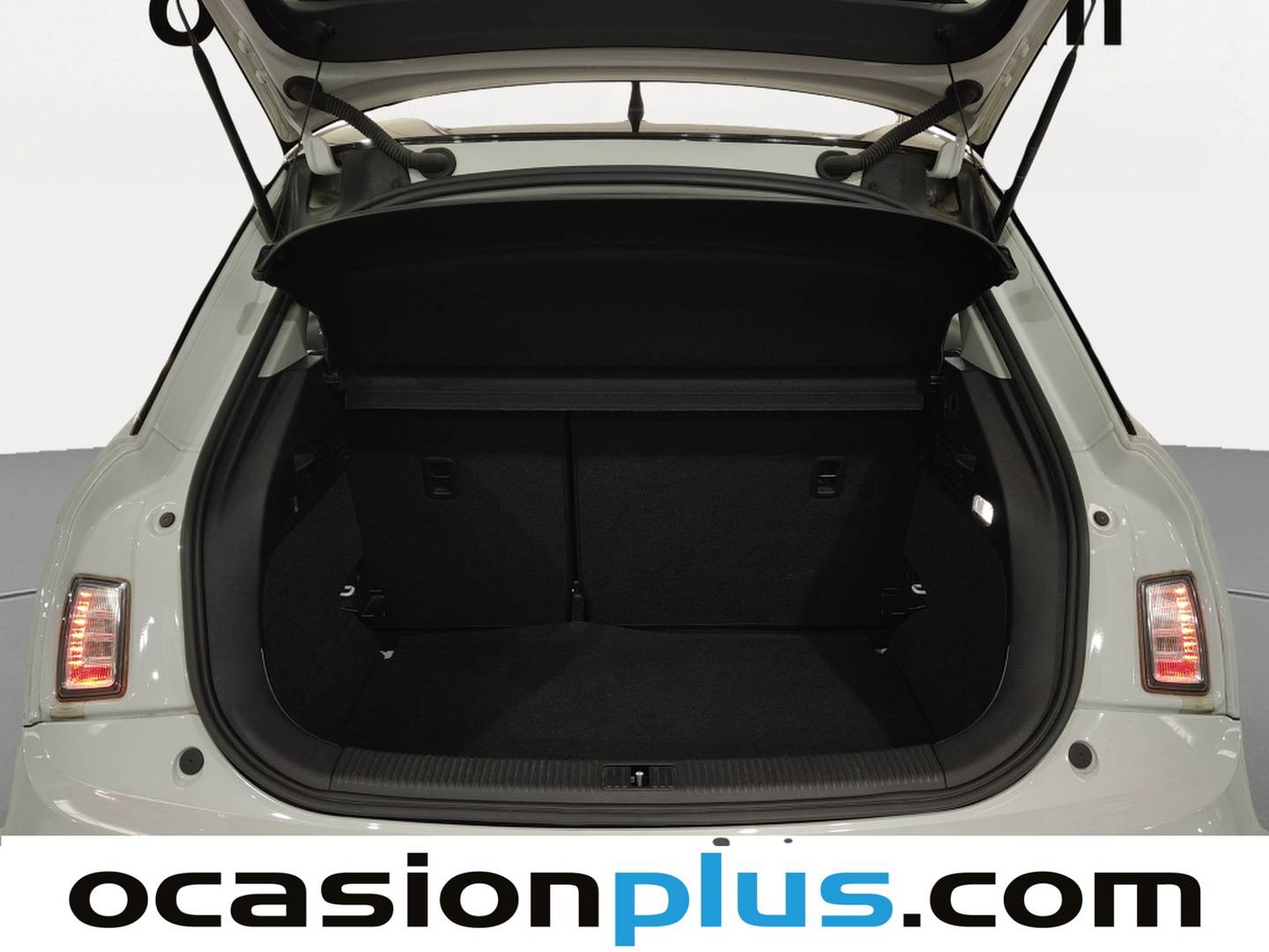 Fotos maletero Audi A1 Audi A1 Sportback Adrenalin 1.6 TDI (116 CV)