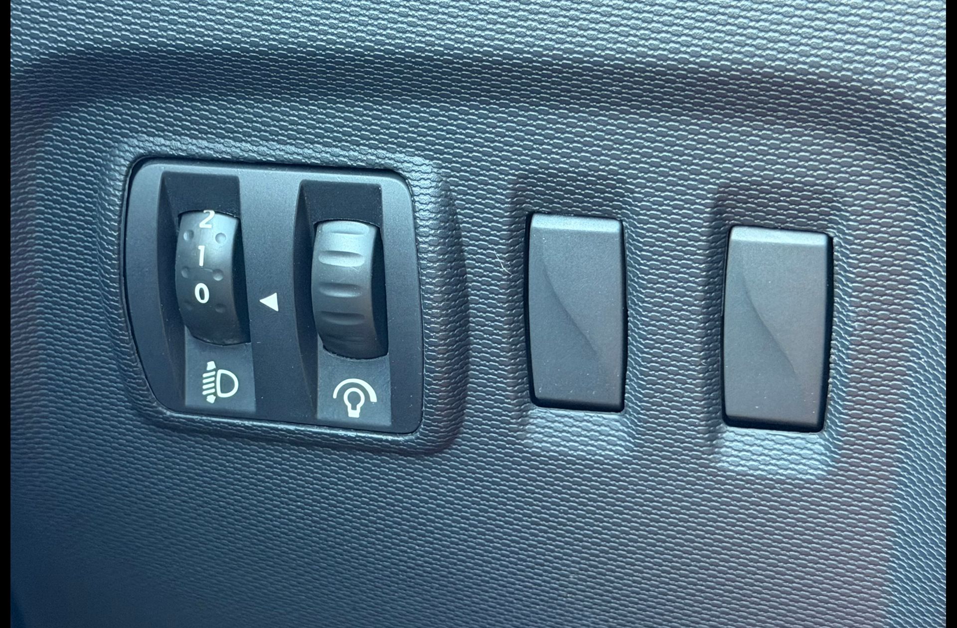 Renault Captur Intens TCe EDC - foto 6