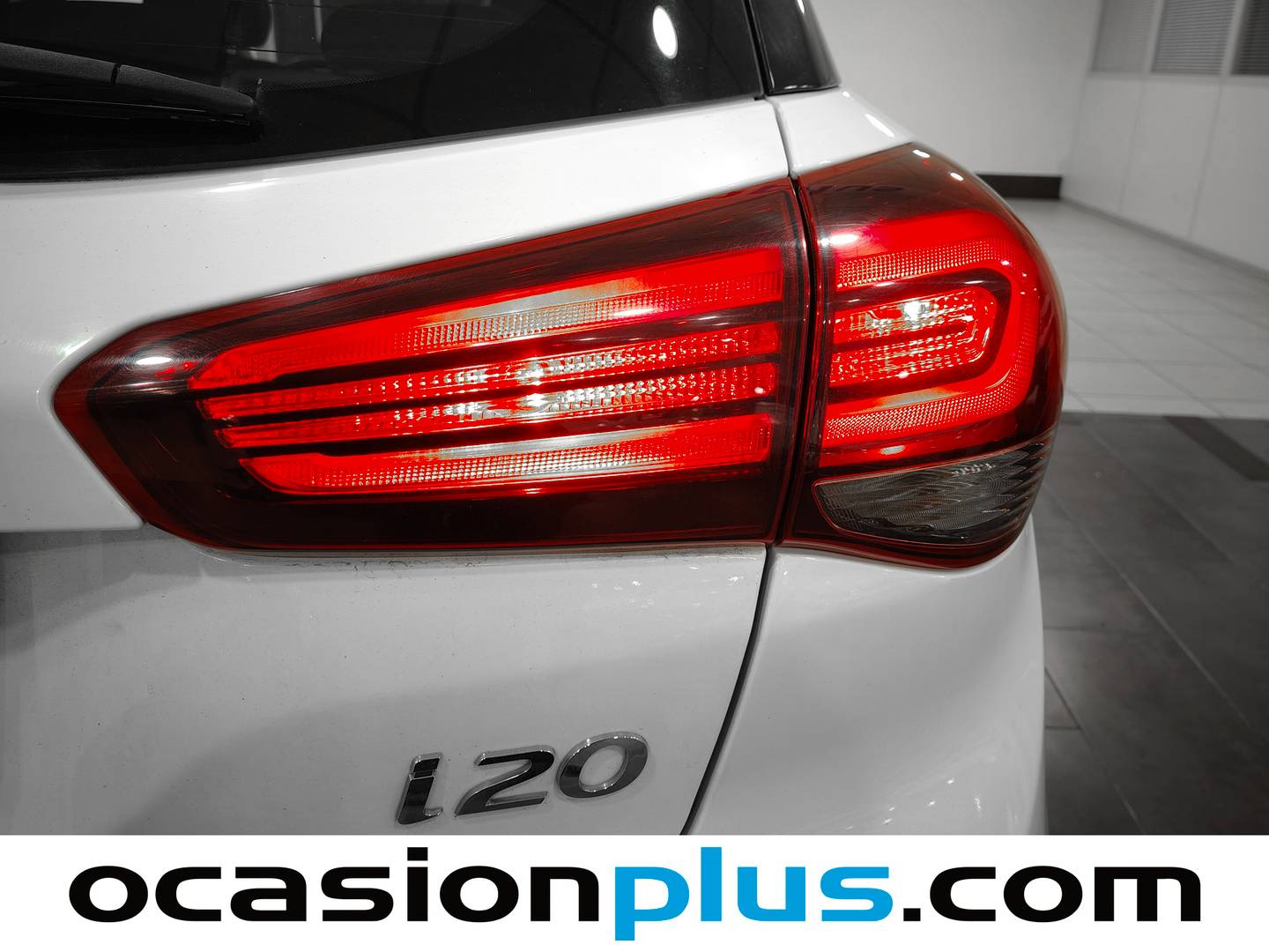 Hyundai i20 Hyundai i20 1.2 MPI Essence (75 CV) km 0