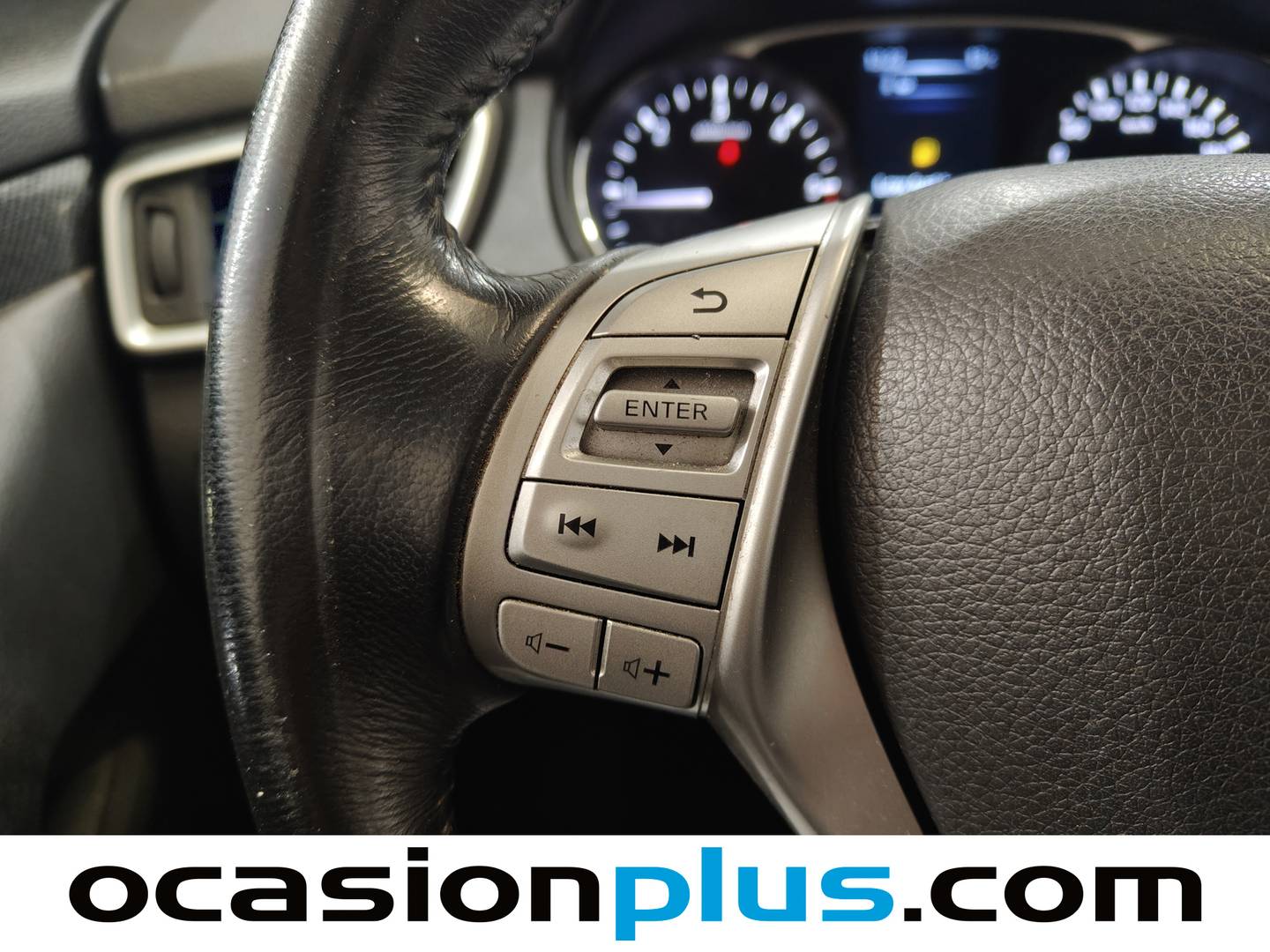 Foto Nissan X-TRAIL Nissan X-Trail dCi 130 Tekna 4x2 XTronic 96 kW (130 CV)