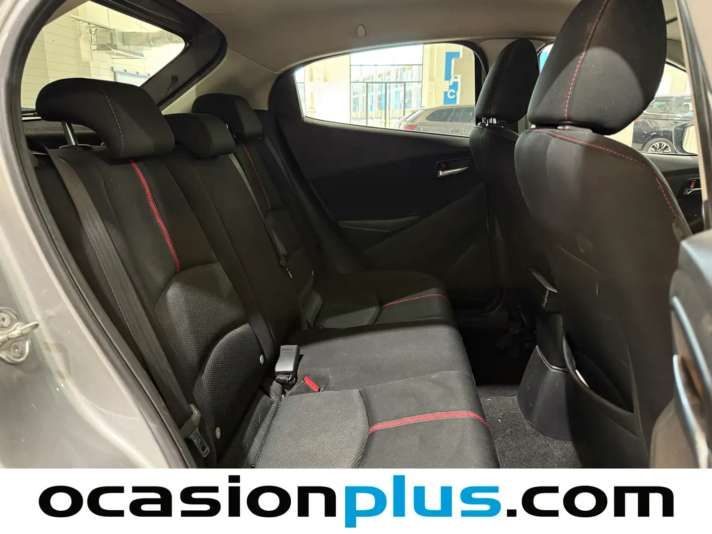 Foto Mazda Mazda2 Mazda Mazda 2 1.5 GE Luxury + Safety (90 CV)