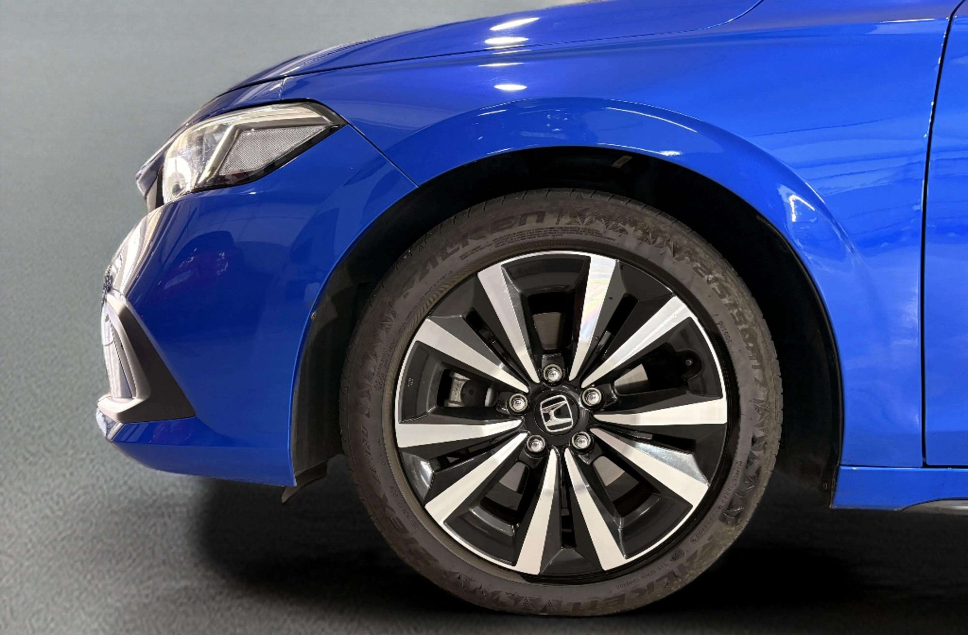 Honda Civic 2.0 i-MMD Elegance CVT - foto 36