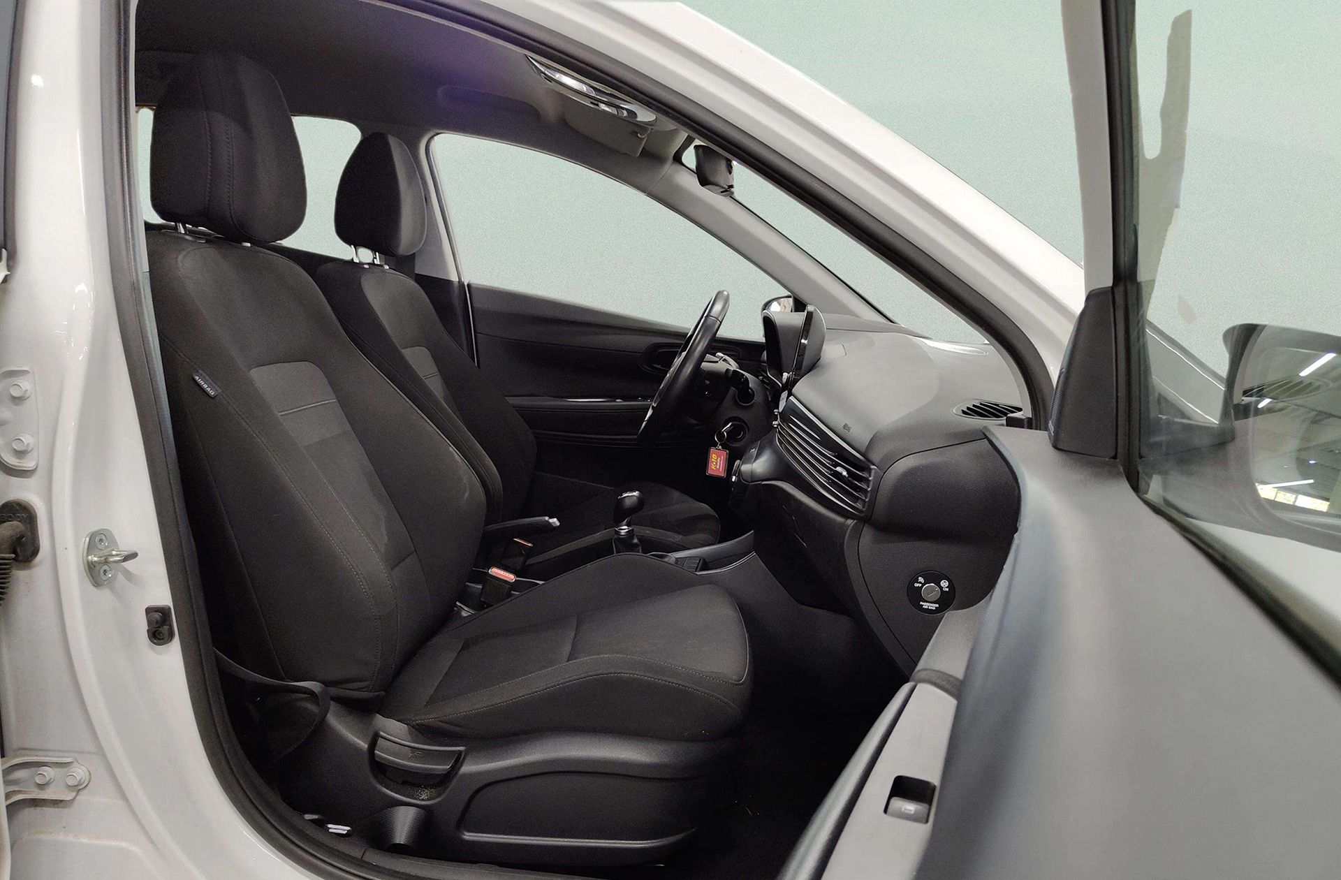 Hyundai Bayon 1.2 MPI Maxx - foto 19