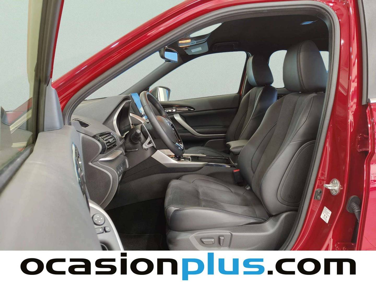 Foto asientos delanteros Mitsubishi Eclipse Cross Mitsubishi Eclipse Cross 2.4 PHEV Kaiteki 4WD Auto (188 CV)