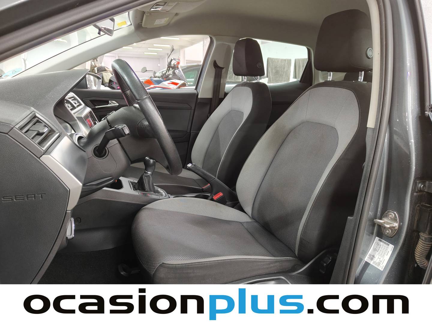 Foto asientos delanteros Seat Ibiza Seat Ibiza 1.0 Style  (75 CV)
