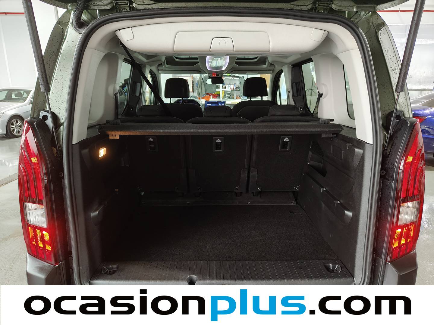 Foto Peugeot Rifter Peugeot Rifter BlueHDi 130 S&S GT Standard Auto (130 CV)