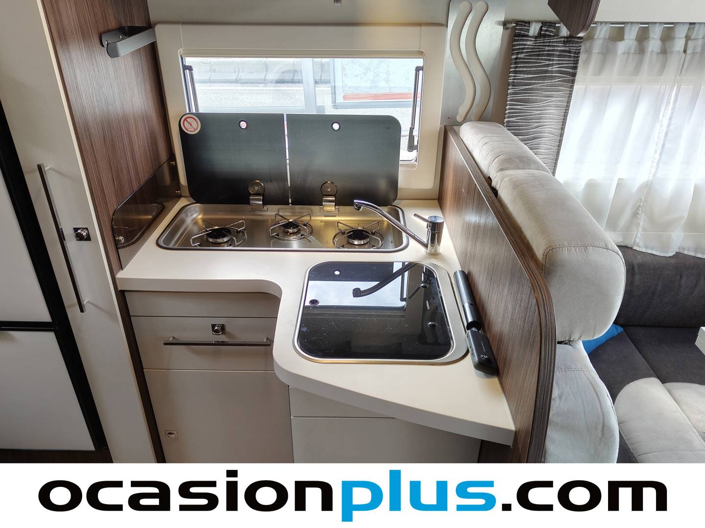 Extras del Benimar Mileo 442 Benimar Mileo 442 Tessoro (170 CV) 4 Plazas