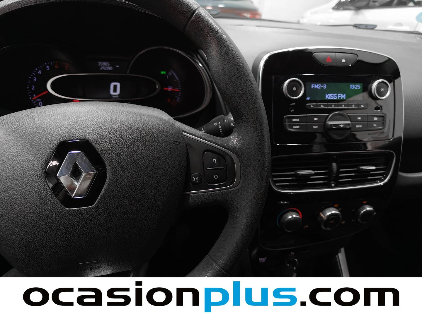 Foto Renault Clio Renault Clio Life 1.2 16v (75 CV)