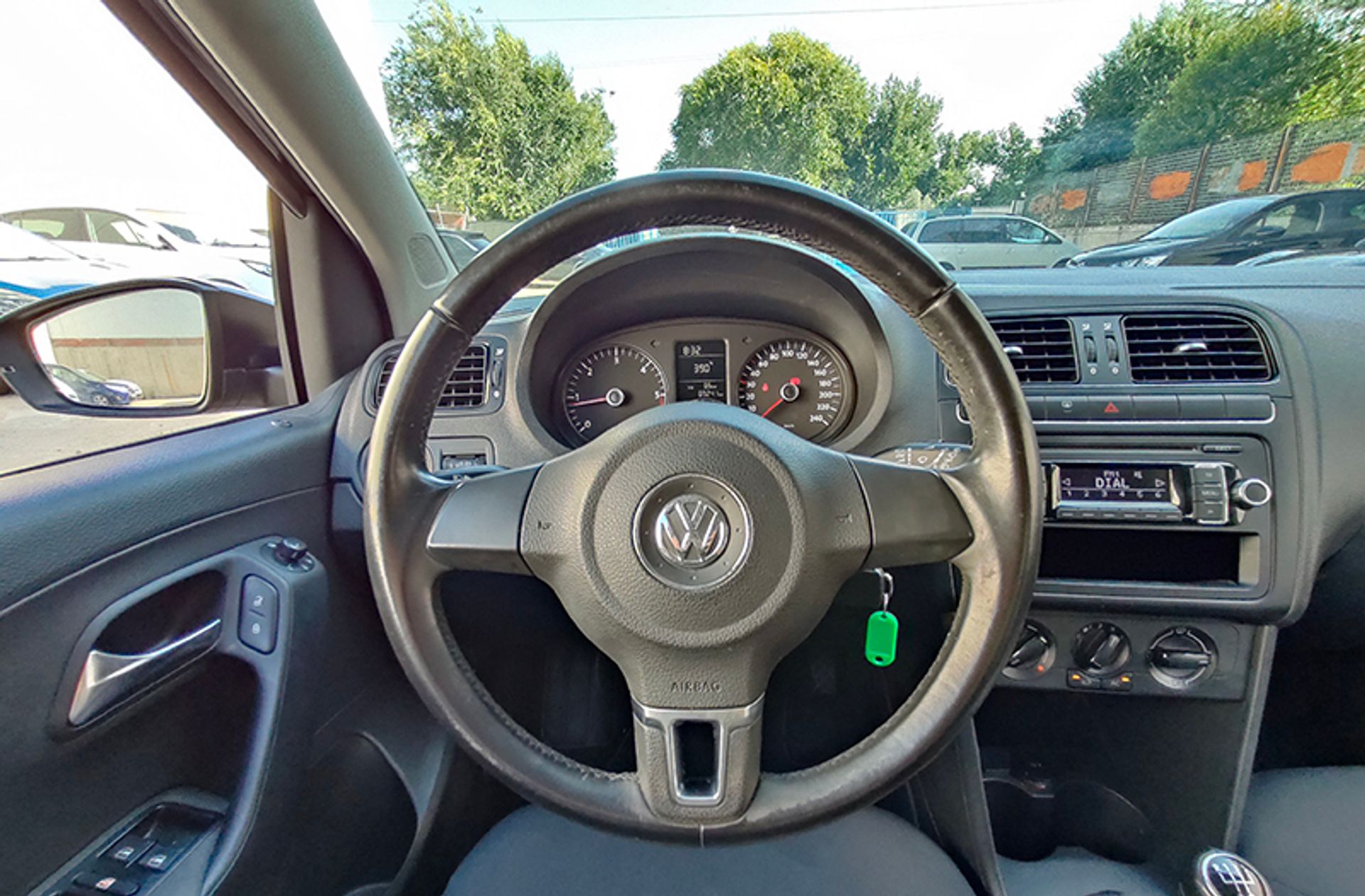 Volkswagen Polo Advance 1.6 TDI - foto 17