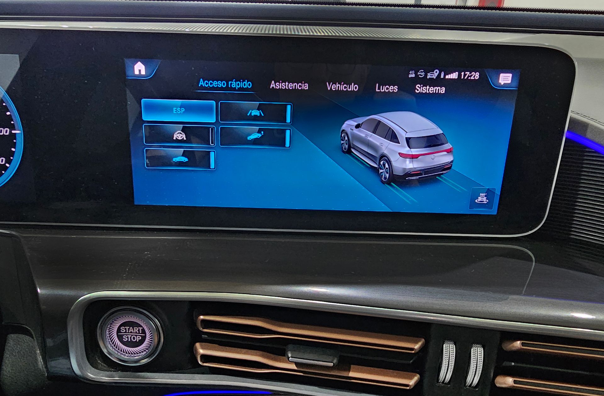 Mercedes-Benz EQC SUV 400 4Matic Pack AMG - foto 13