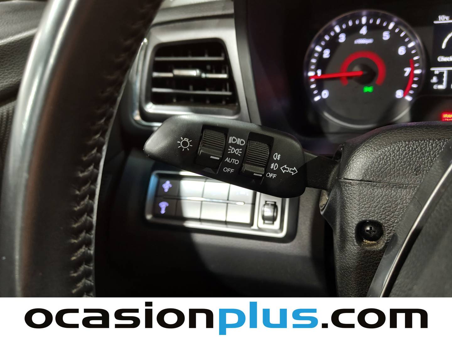 Foto SsangYong Tivoli Ssangyong Tivoli G12T Urban Plus (128 CV)