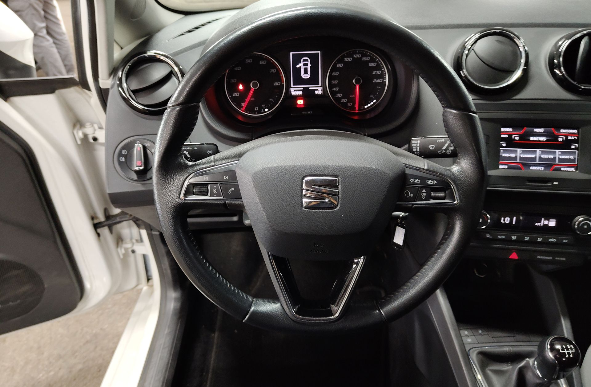 SEAT Ibiza 1.2 TSI Style - foto 16